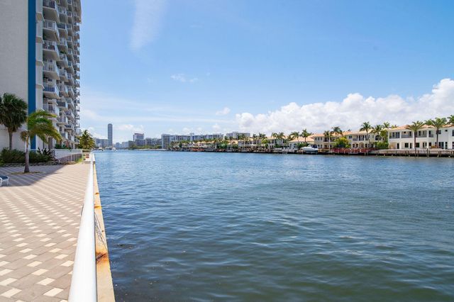 1600 S Ocean Drive 16h, Hollywood, FL 33019