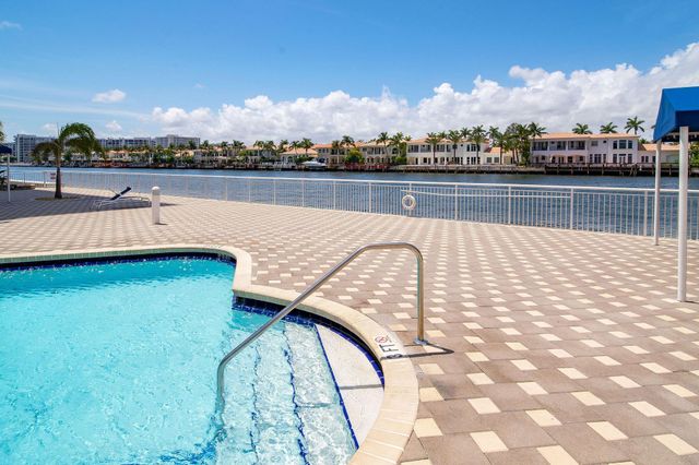 1600 S Ocean Drive 16h, Hollywood, FL 33019