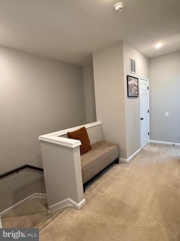 31 PAR LN, Downingtown, PA 19335