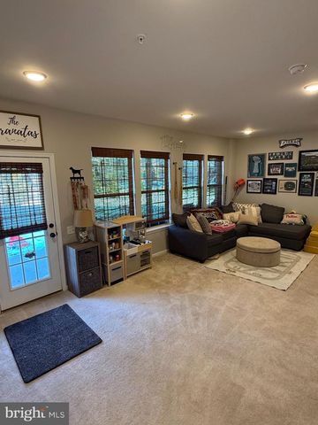 31 PAR LN, Downingtown, PA 19335