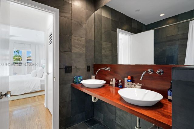 4580 Post Ave, Miami Beach, FL 33140