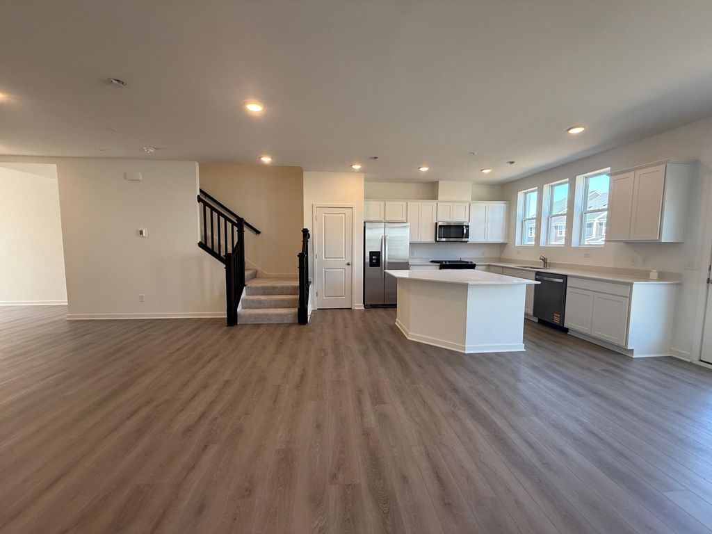 14928 Avondale View, Rosemount, MN 55068