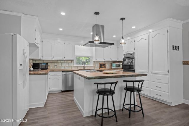 116 Hodges Street, Morehead City, NC 28557