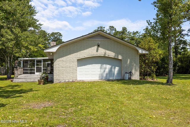 116 Hodges Street, Morehead City, NC 28557