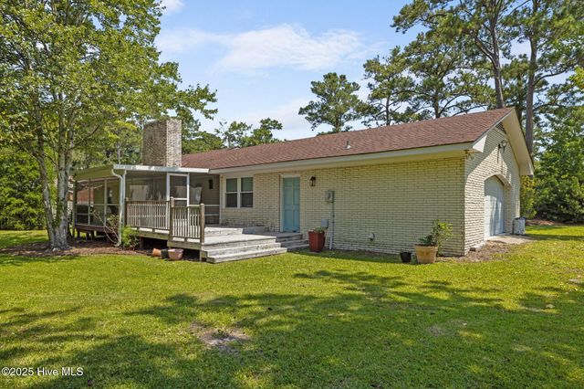 116 Hodges Street, Morehead City, NC 28557