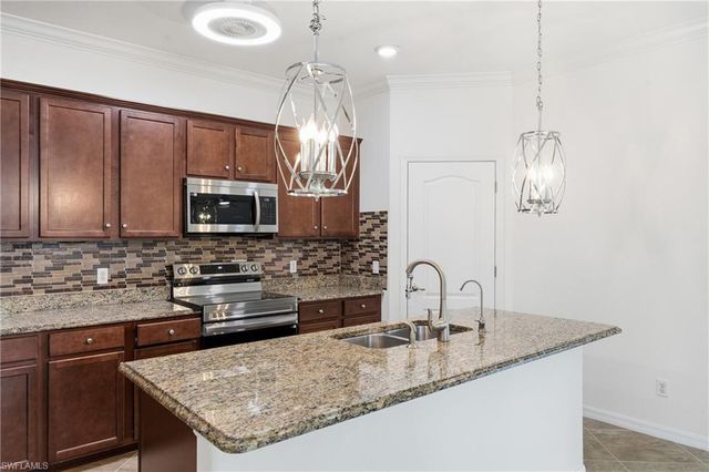 4366 Bismark WAY, Naples, FL 34119