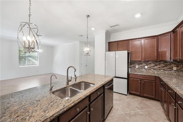 4366 Bismark WAY, Naples, FL 34119