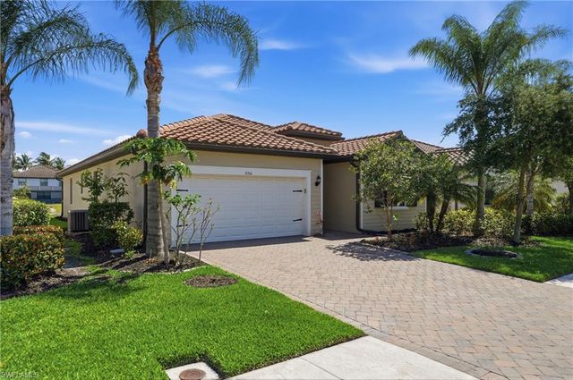 4366 Bismark WAY, Naples, FL 34119
