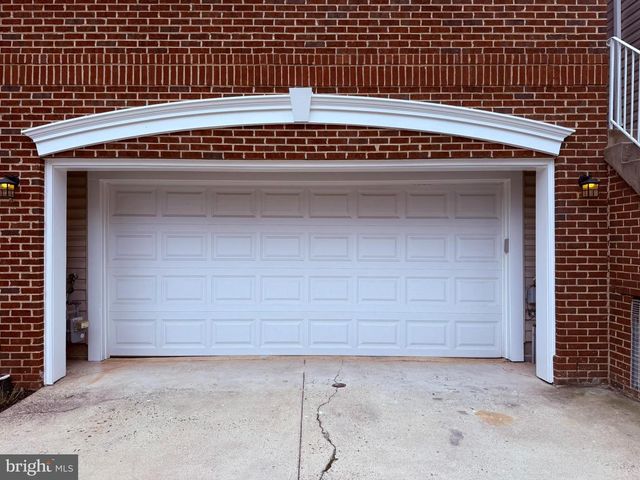 20864 COSWORTH TER, Sterling, VA 20165