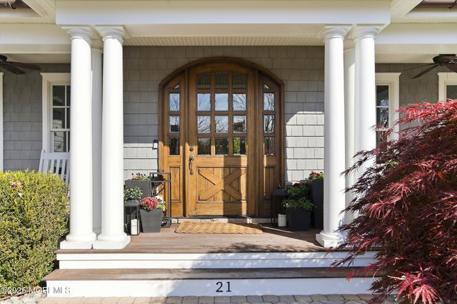 21 N Tamarack Drive, Brielle, NJ 08730