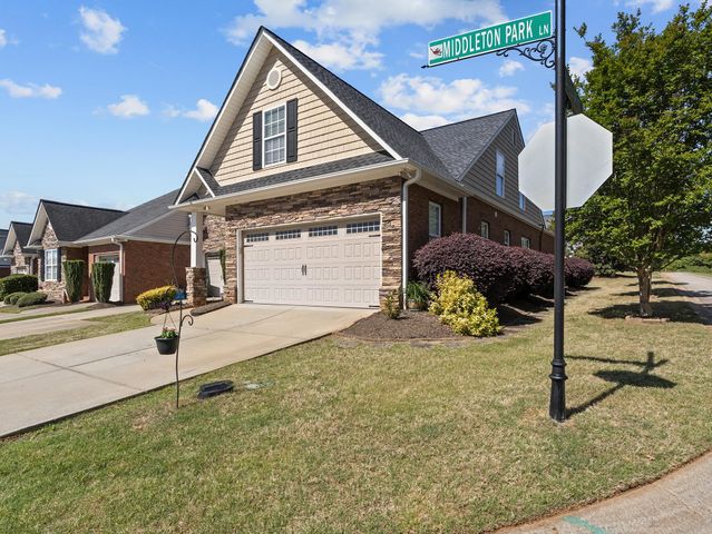 120 Middleton Park Ln, Moore, SC 29369