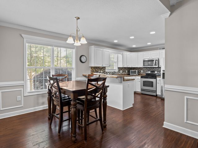120 Middleton Park Ln, Moore, SC 29369