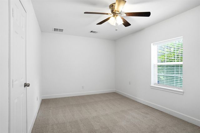 2222 Woodoak Drive, Irving, TX 75060