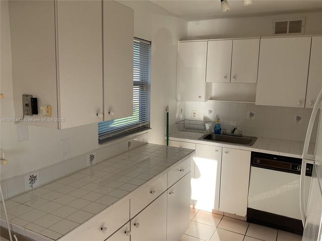 516 Saxony K 516, Delray Beach, FL 33446