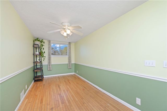 113 Creek Meadow Lane, Greece, NY 14626