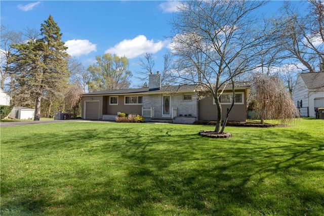 113 Creek Meadow Lane, Greece, NY 14626