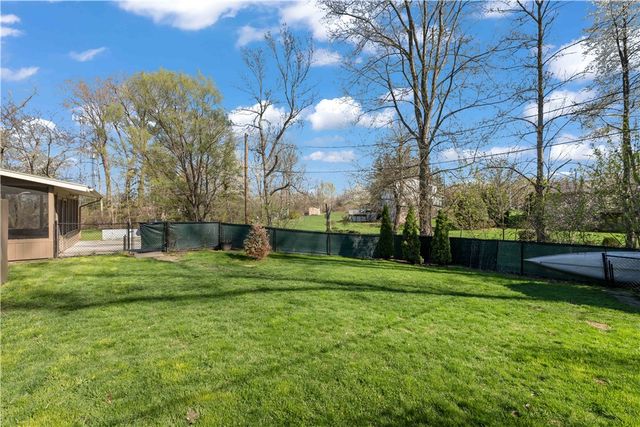 113 Creek Meadow Lane, Greece, NY 14626