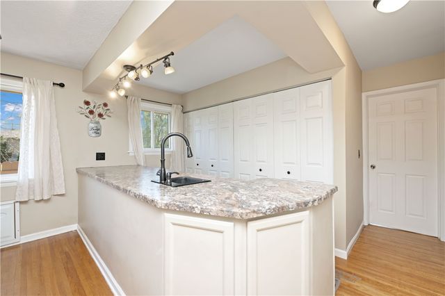 113 Creek Meadow Lane, Greece, NY 14626