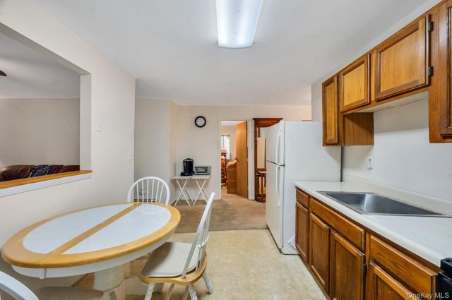 179 Gnarled Hollow Road, East Setauket, NY 11733