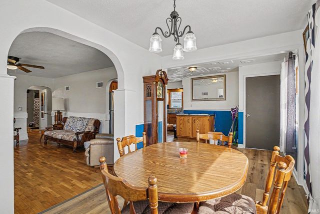 24681 County Road 26, Elkhart, IN 46517