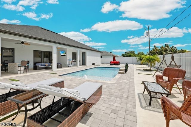 140 SE 16th ST, Cape Coral, FL 33990