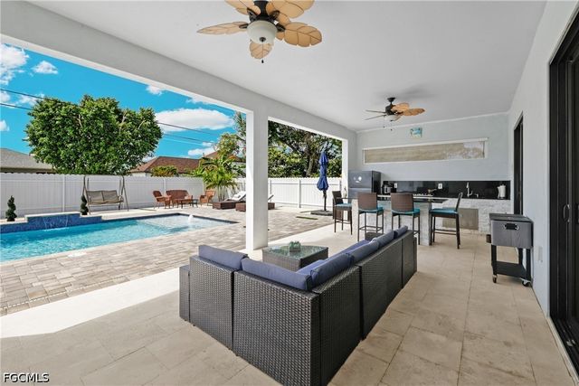 140 SE 16th ST, Cape Coral, FL 33990
