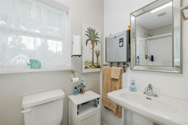 5708 HOMECREST ROAD, New Port Richey, FL 34652