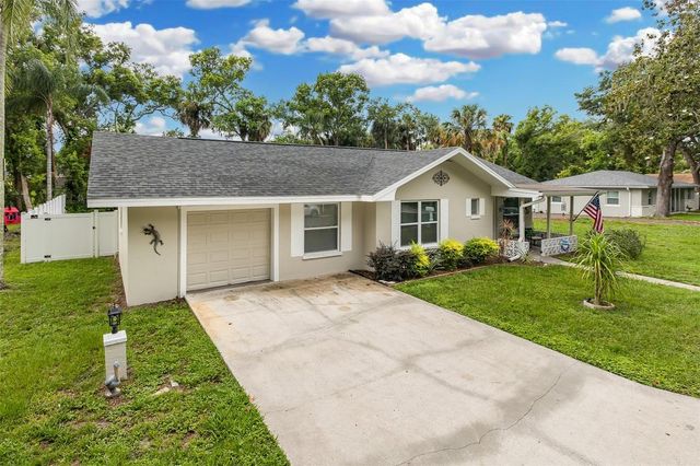 5708 HOMECREST ROAD, New Port Richey, FL 34652
