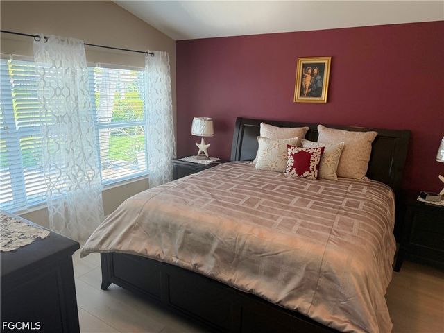 2609 Clairfont CT, Cape Coral, FL 33991