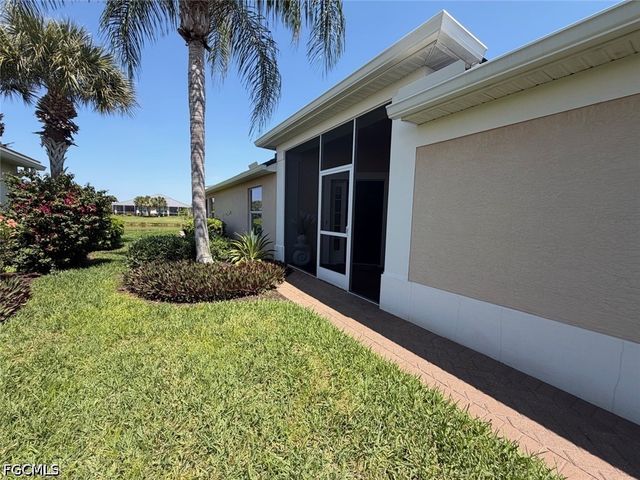 2609 Clairfont CT, Cape Coral, FL 33991