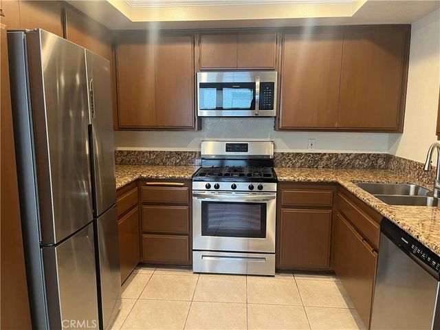 42 Candlewood, Buena Park, CA 90621