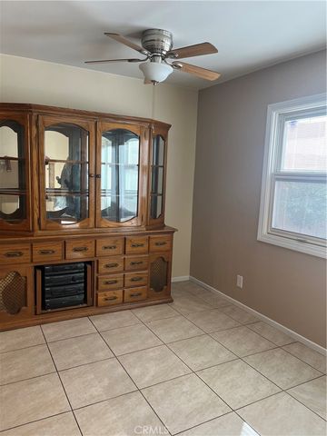 42 Candlewood, Buena Park, CA 90621
