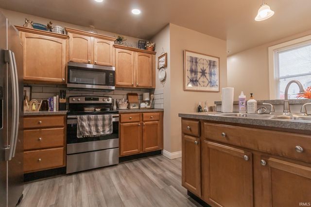 1235 W Boonville-New Harmony Road, Evansville, IN 47725