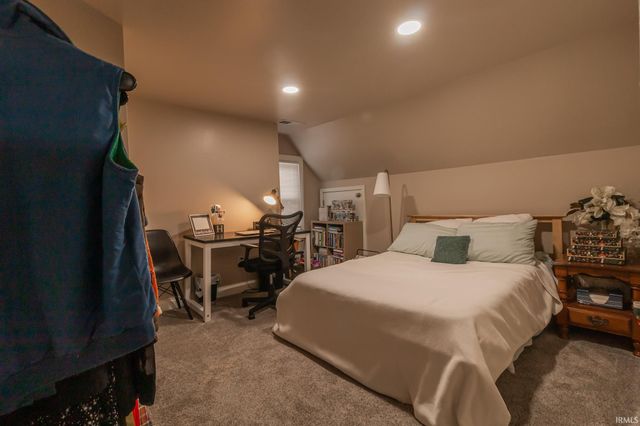 1235 W Boonville-New Harmony Road, Evansville, IN 47725