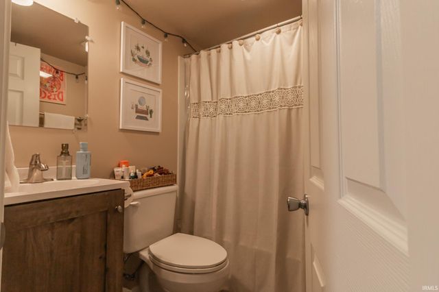 1235 W Boonville-New Harmony Road, Evansville, IN 47725