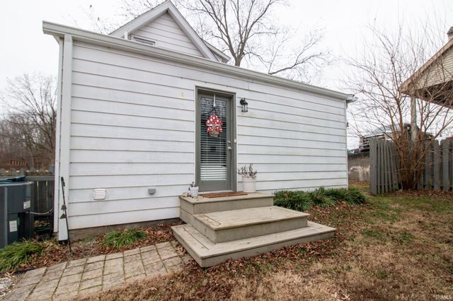 1235 W Boonville-New Harmony Road, Evansville, IN 47725