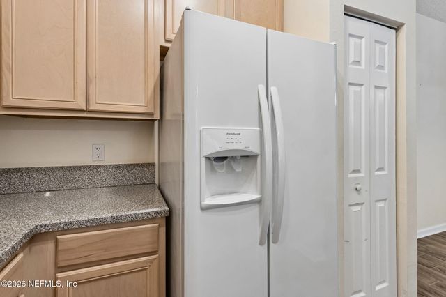 8601 BEACH Boulevard 1414, Jacksonville, FL 32216