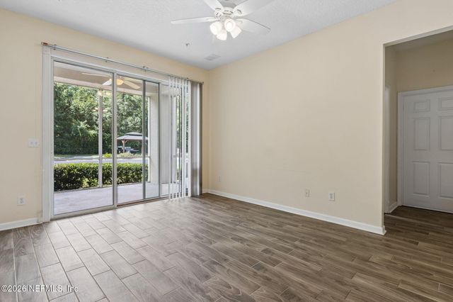 8601 BEACH Boulevard 1414, Jacksonville, FL 32216