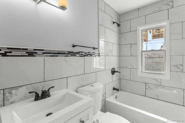 13452 TACOMA Street, Detroit, MI 48205