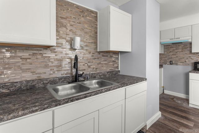 13452 TACOMA Street, Detroit, MI 48205