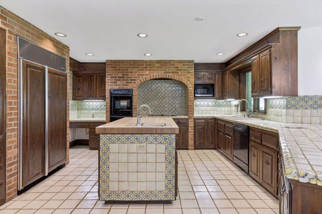 3574 Northome Road, Wayzata, MN 55391