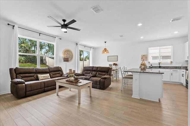 546 SCOTT LAKE CREEK LANE, Lakeland, FL 33813