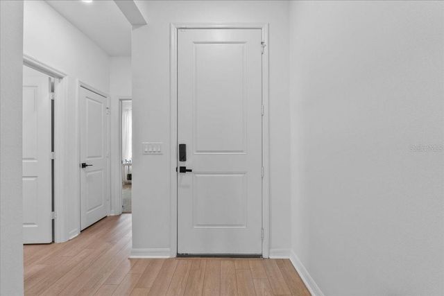 546 SCOTT LAKE CREEK LANE, Lakeland, FL 33813