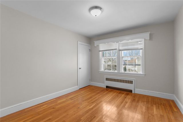 196 Wardlaw Avenue, Providence, RI 02908
