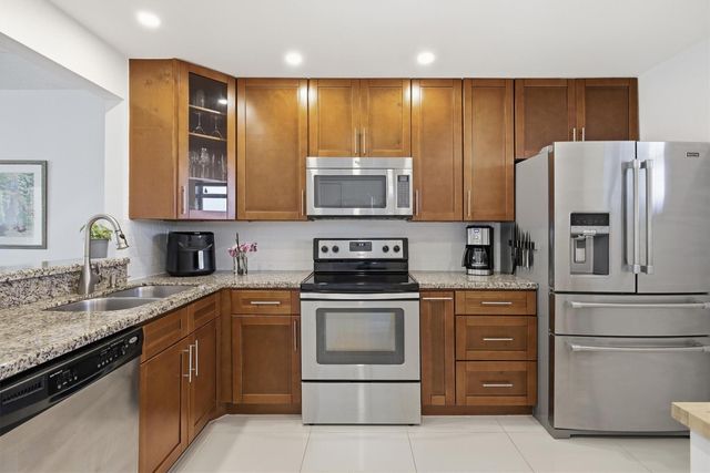 3930 E Inverrary Boulevard 605D, Fort Lauderdale, FL 33319