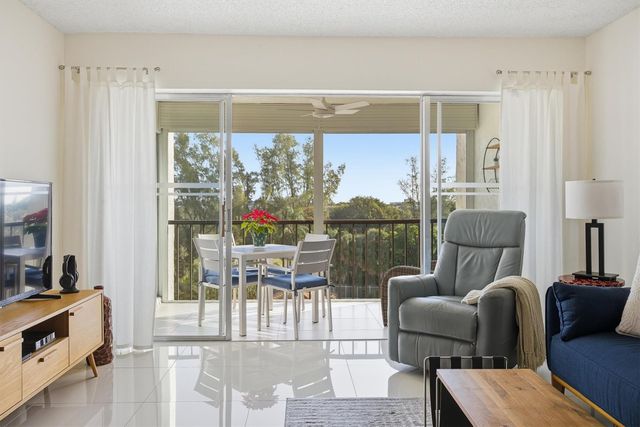 3930 E Inverrary Boulevard 605D, Fort Lauderdale, FL 33319