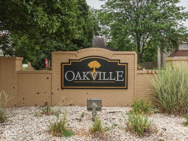 615 Hummingbird Lane, Whiteland, IN 46184