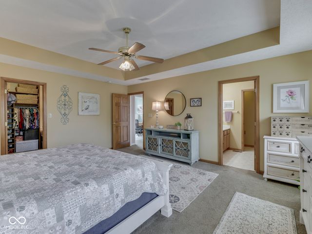 615 Hummingbird Lane, Whiteland, IN 46184