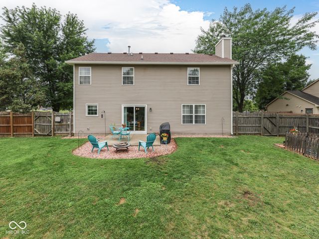 615 Hummingbird Lane, Whiteland, IN 46184