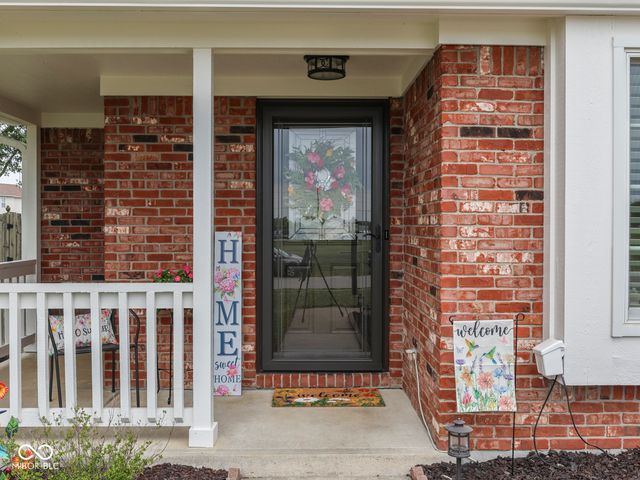 615 Hummingbird Lane, Whiteland, IN 46184